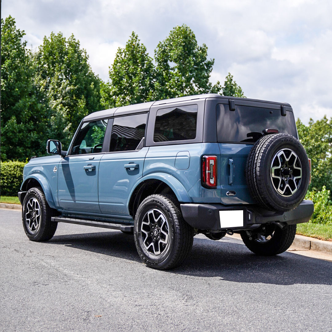 2022 Ford Bronco - Interior Photo