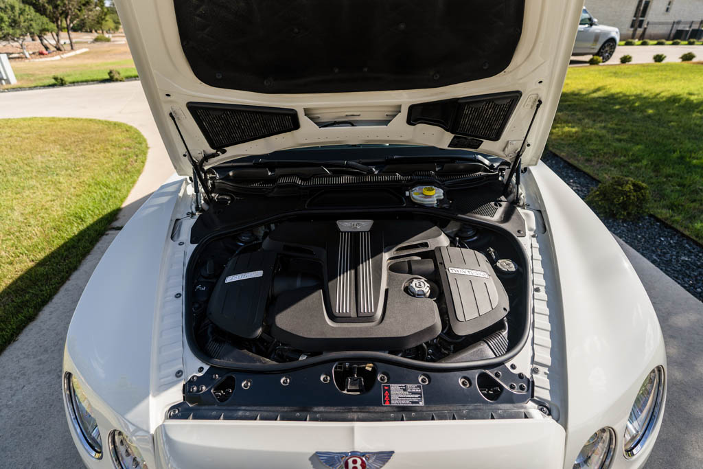 2015 Bentley Flying spur - Engine Photo