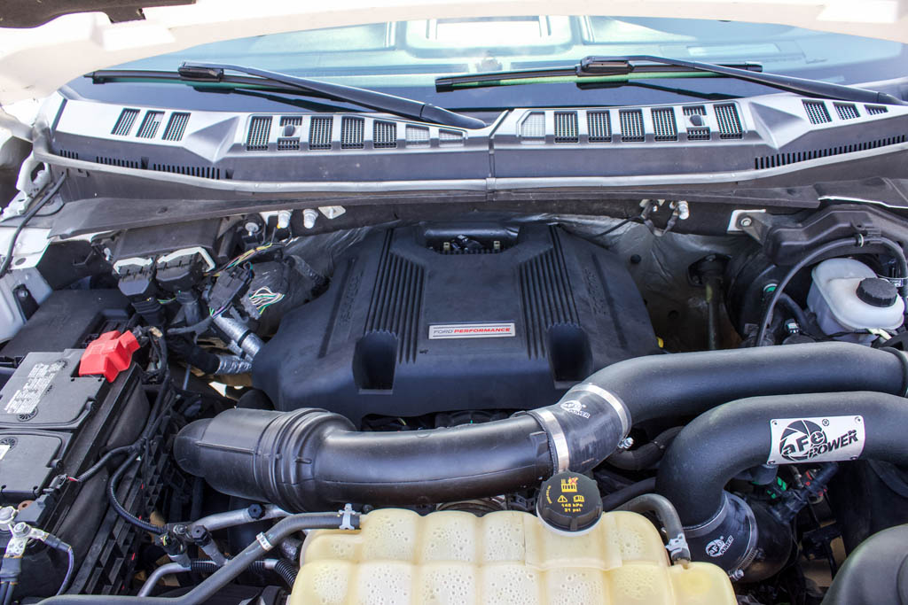2017 Ford F-150 - Engine Photo