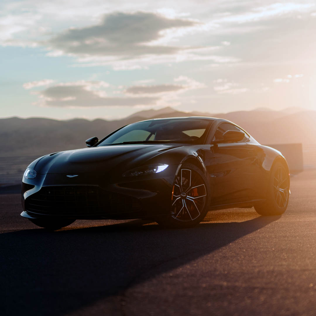 2021 Aston Martin Vantage - Overview Photo