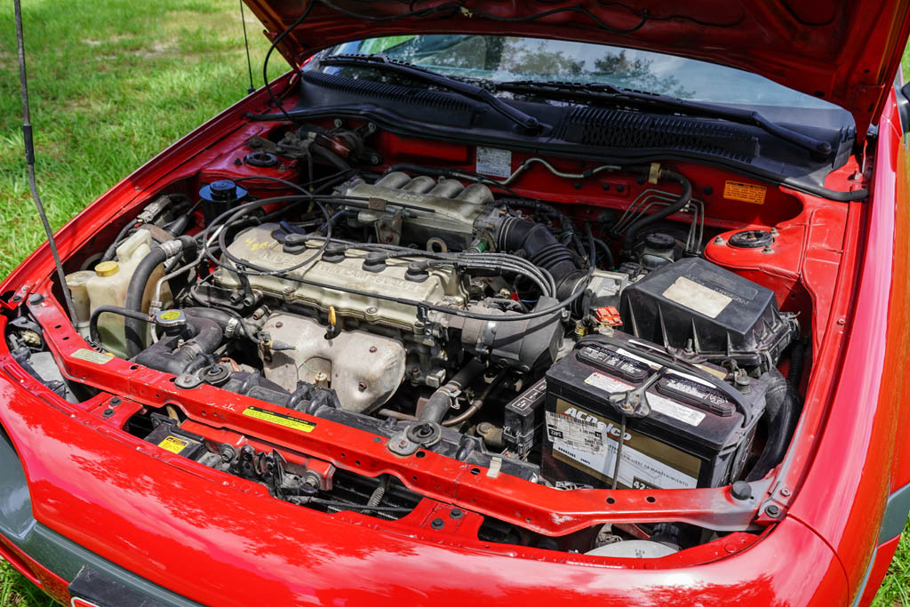 1992 Nissan NX - Engine Photo
