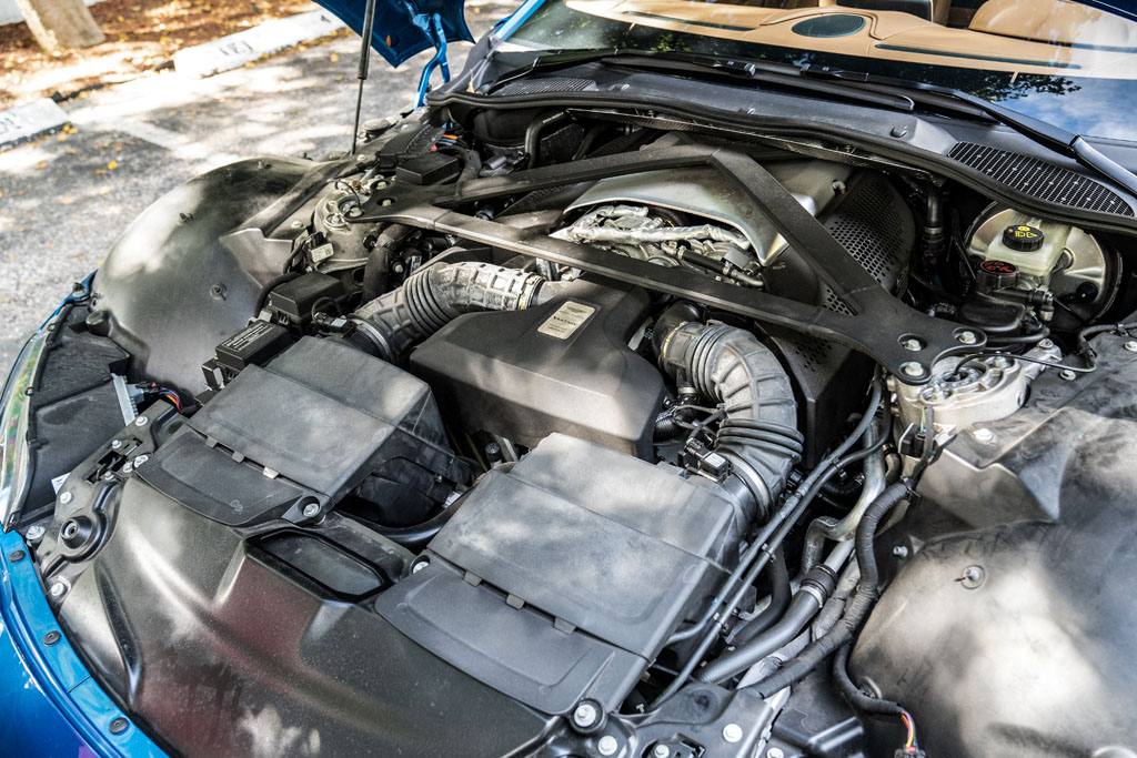 2019 Aston Martin V8 Vantage - Engine Photo