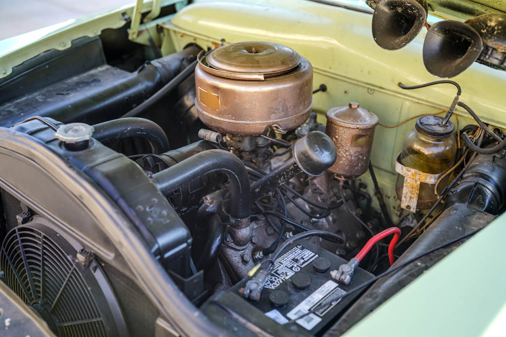 1951 Ford Custom 2 Door Convertible - Engine Photo