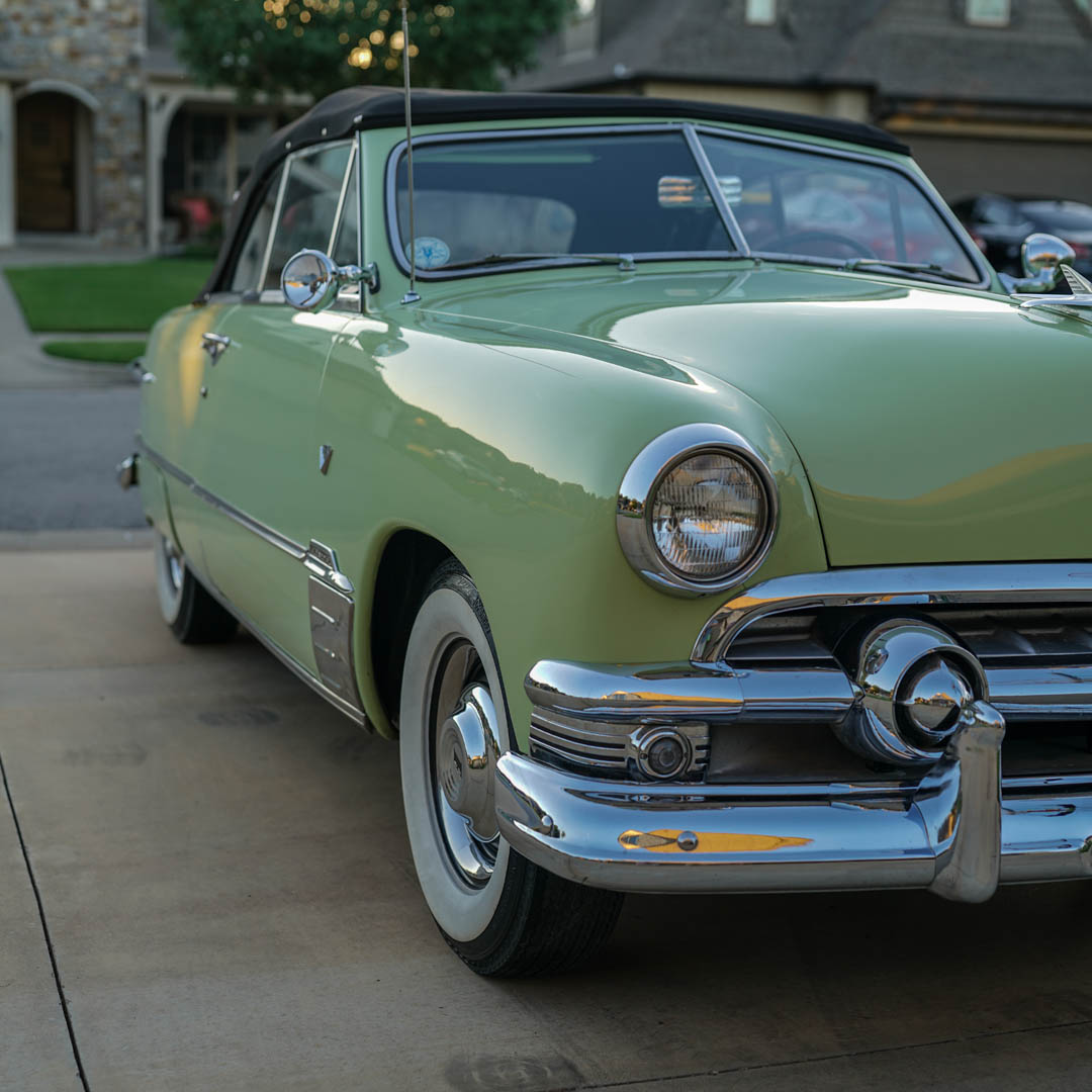 1951 Ford Custom 2 Door Convertible - Interior Photo