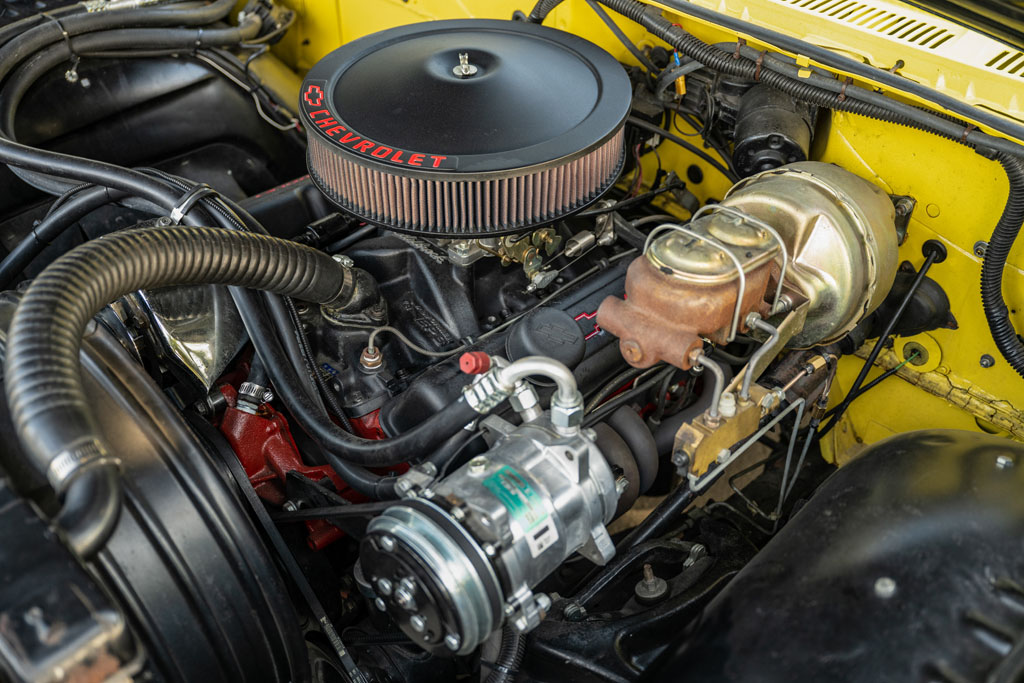 1960 Chevrolet Sedan Delivery - Engine Photo