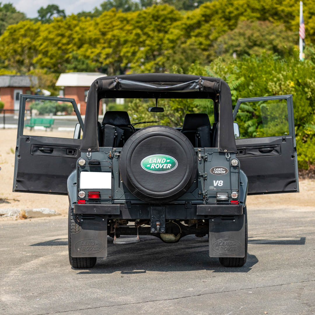 1990 Land Rover Defender - Interior Photo