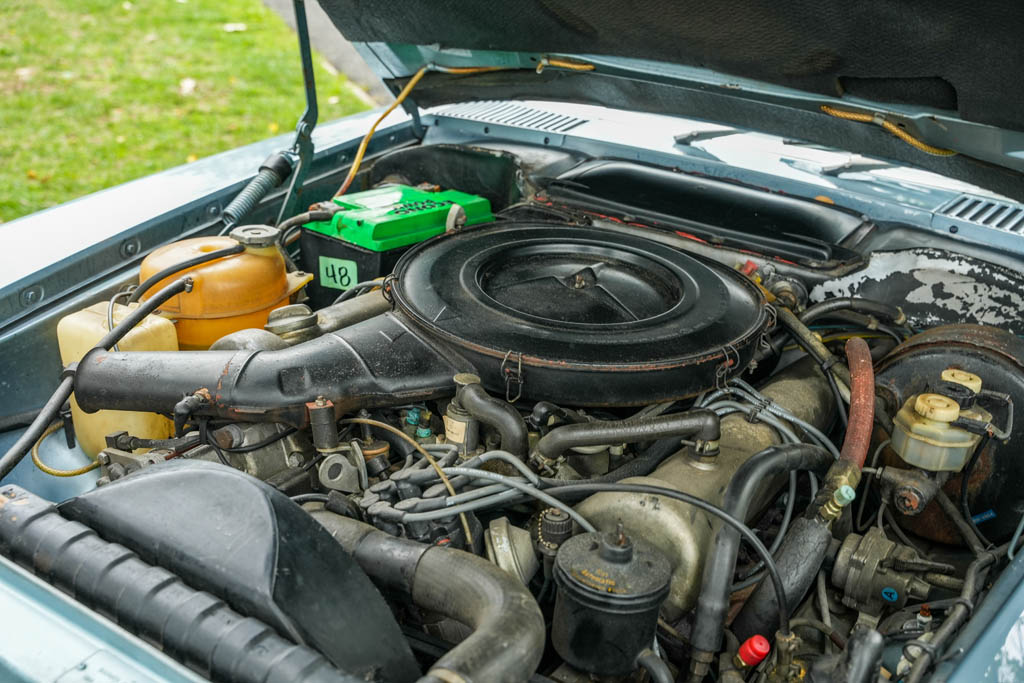 1974 Mercedes-Benz 450 SLC - Engine Photo