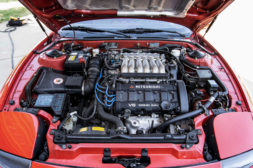 1991 Mitsubishi 3000 GT - Engine Photo