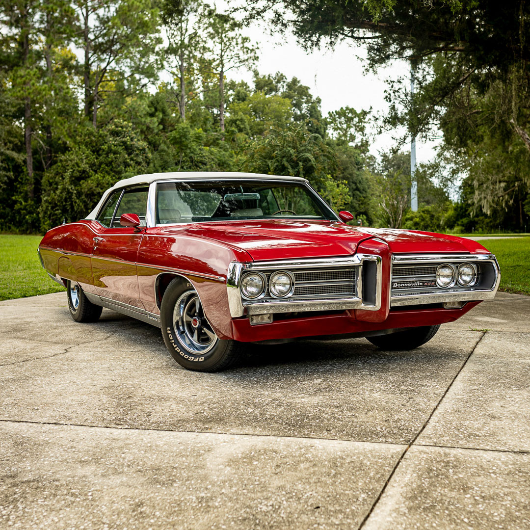 1969 Pontiac  Bonneville  - Overview Photo