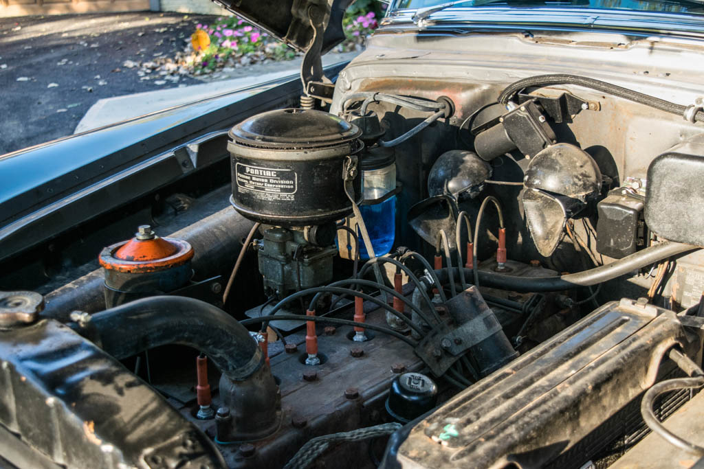 1954 Pontiac Chieftain - Engine Photo