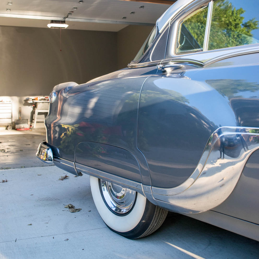 1954 Pontiac Chieftain - Interior Photo