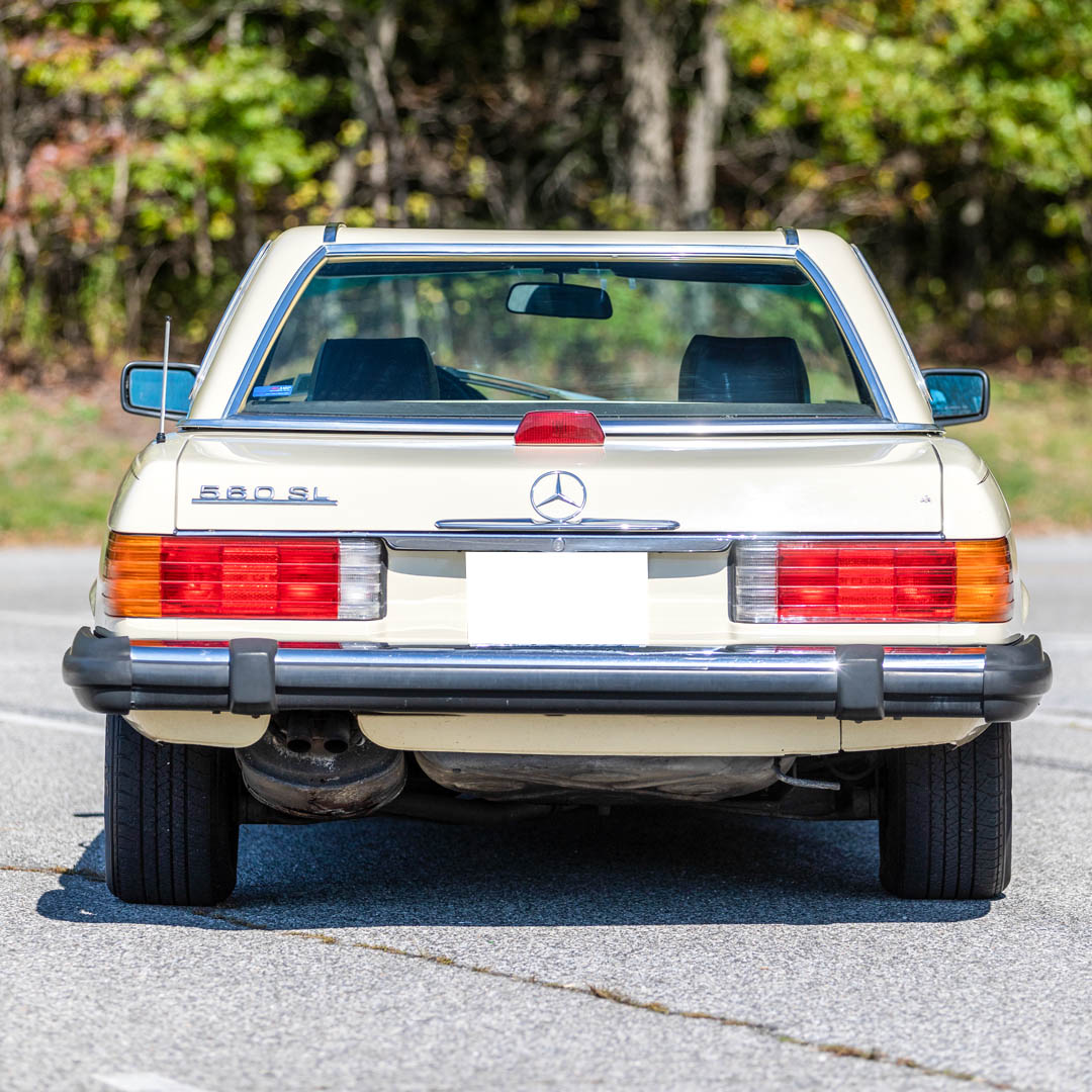 1986 Mercedes-Benz 560SL - Interior Photo