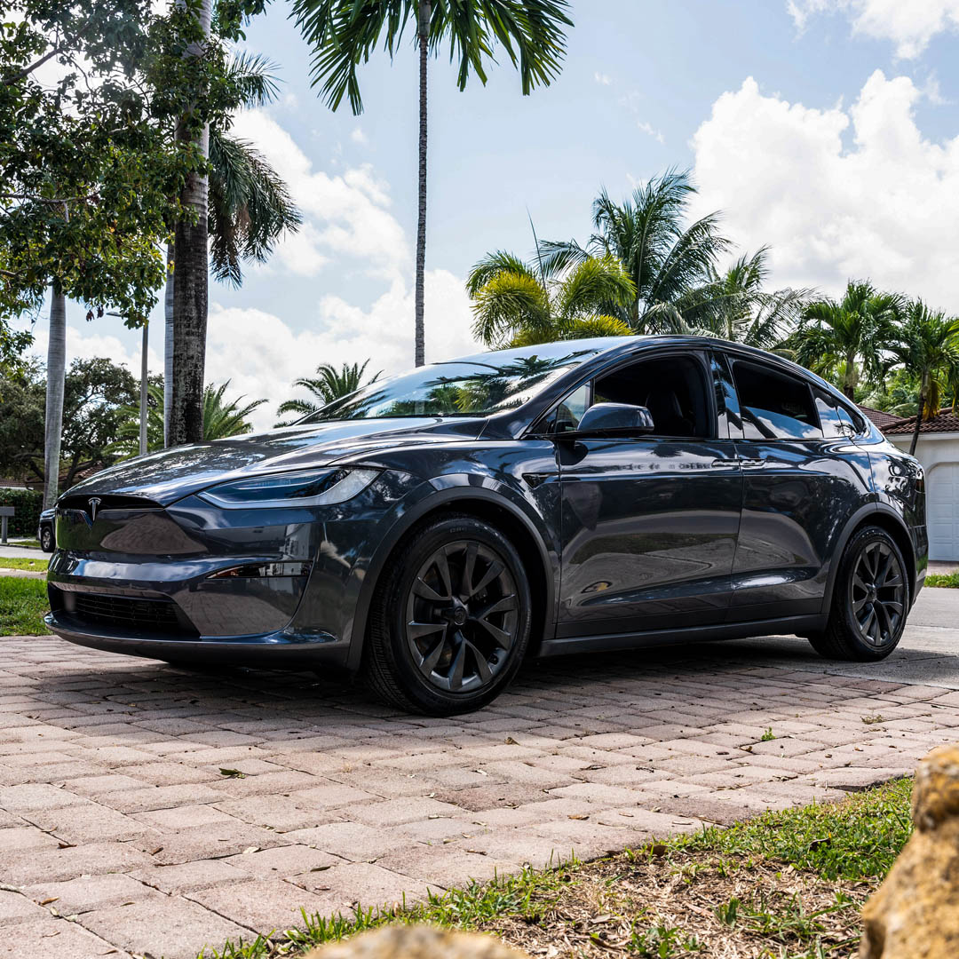 2022 Tesla Model X - Interior Photo