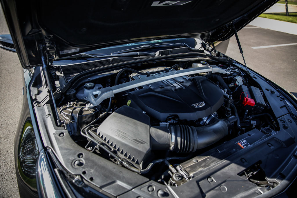 2022 Cadillac CT5-V - Engine Photo