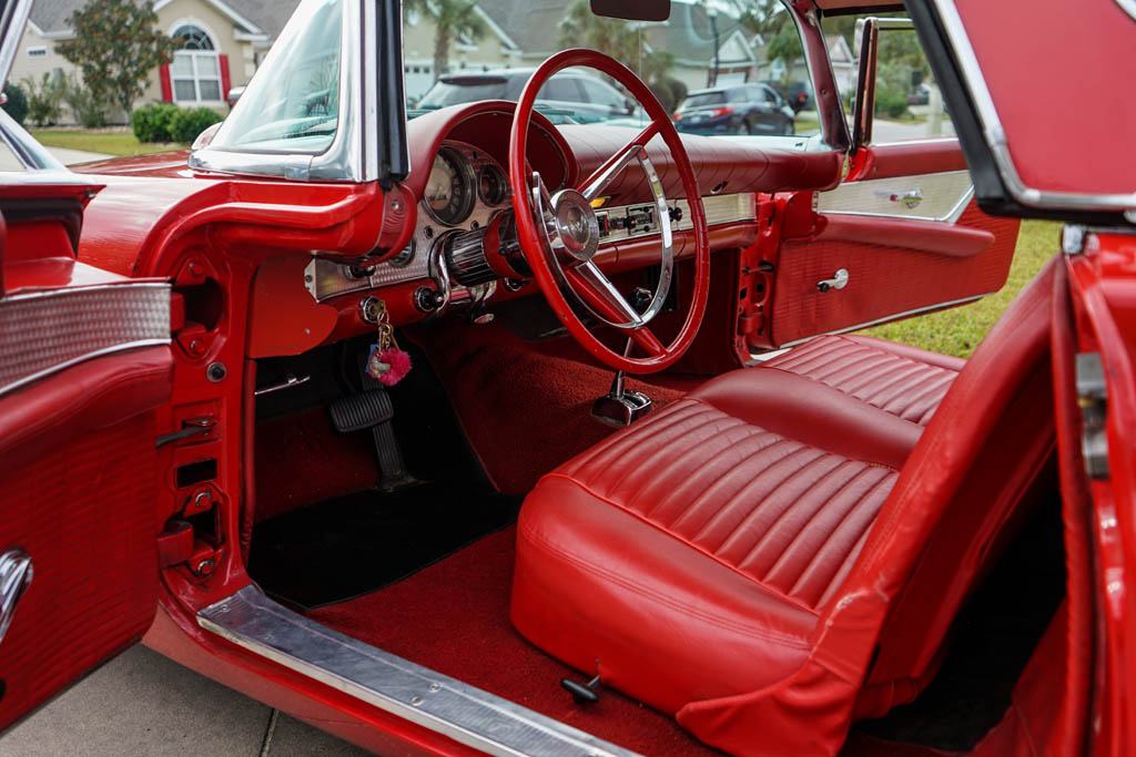 1957 Ford Thunderbird - Interior Photo