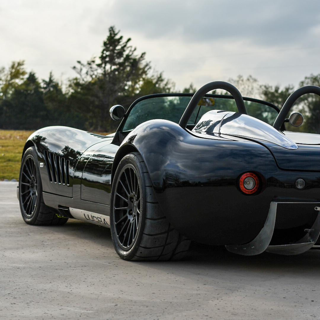 2012 Lucra LC470  - Interior Photo