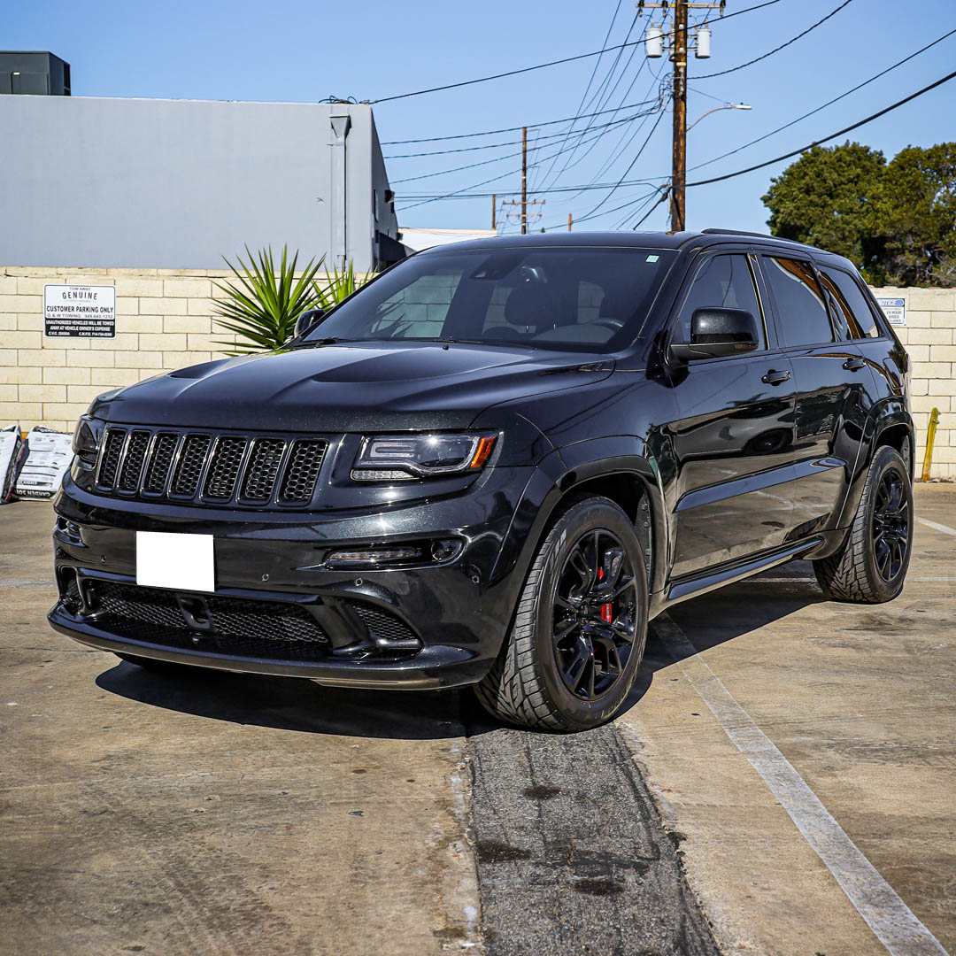 2015 Jeep Grand Cherokee - Overview Photo