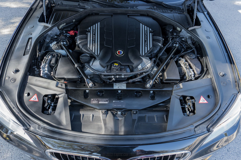 2015 BMW Alpina B7 - Engine Photo