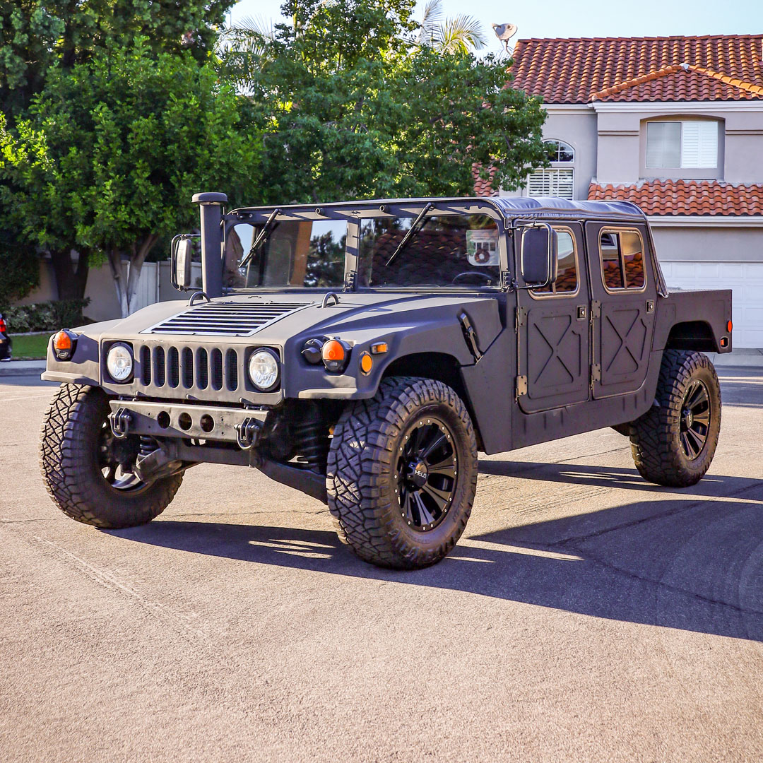 1992 AM General Humvee - Overview Photo