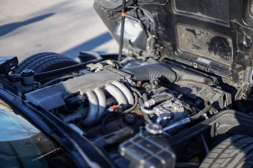 1991 Chevrolet Corvette - Engine Photo