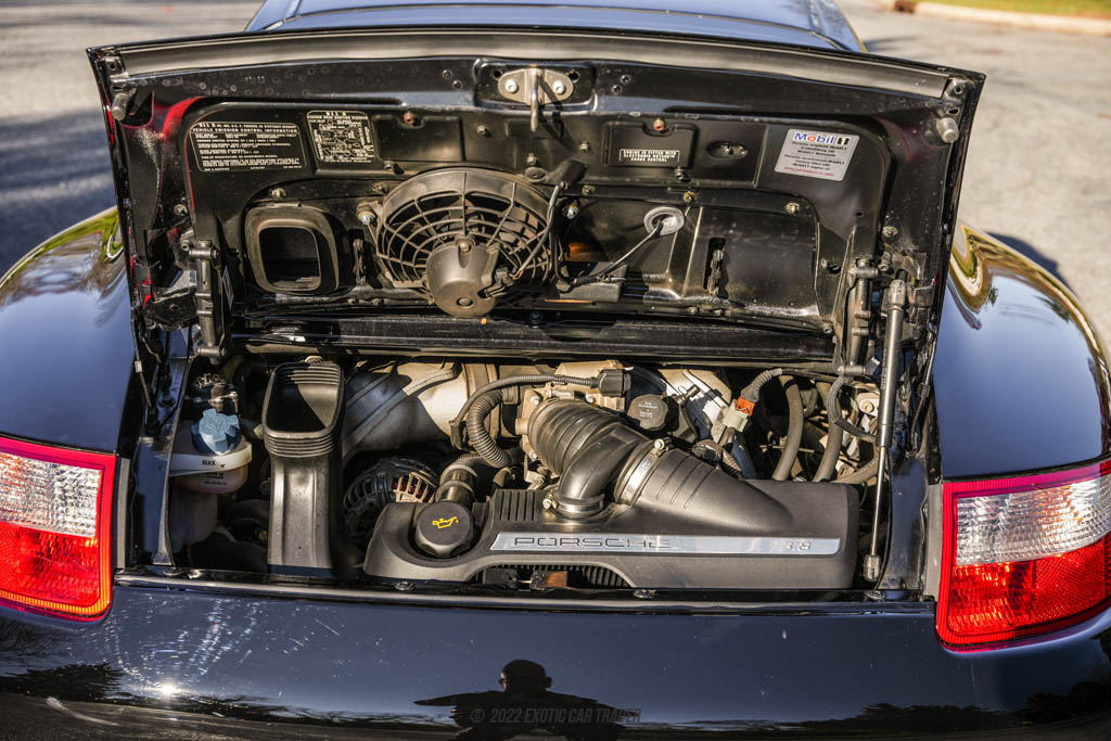 2006 Porsche 911 - Engine Photo