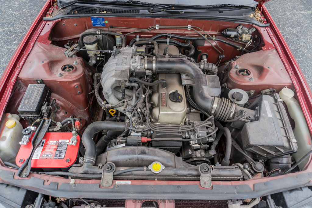 1991 Nissan Skyline - Engine Photo