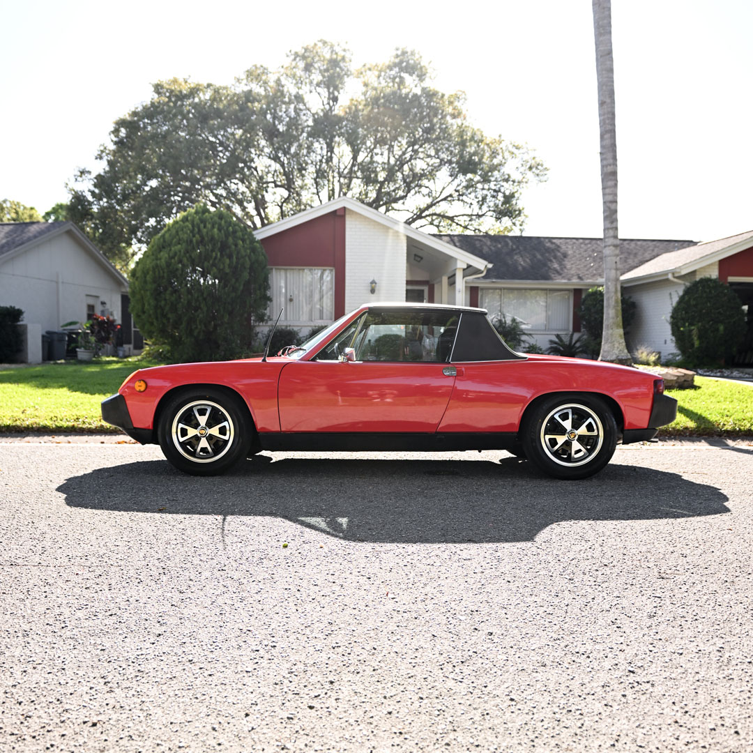 1976 Porsche 914 2.0 - Interior Photo