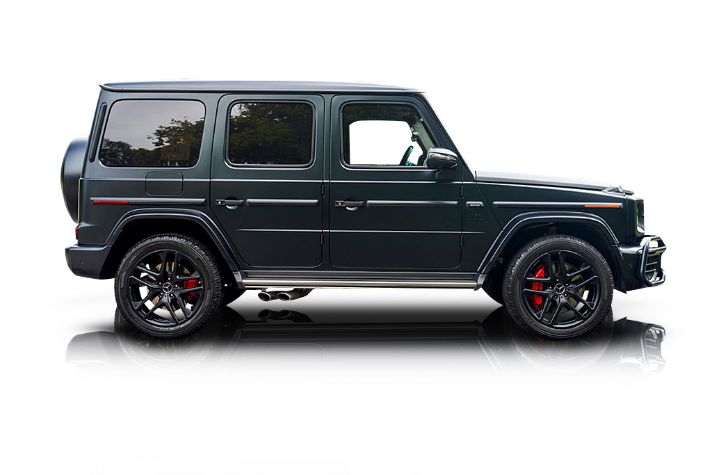 An incredible side shot photo of aMercedes-Benz G63 AMG that you should buy.