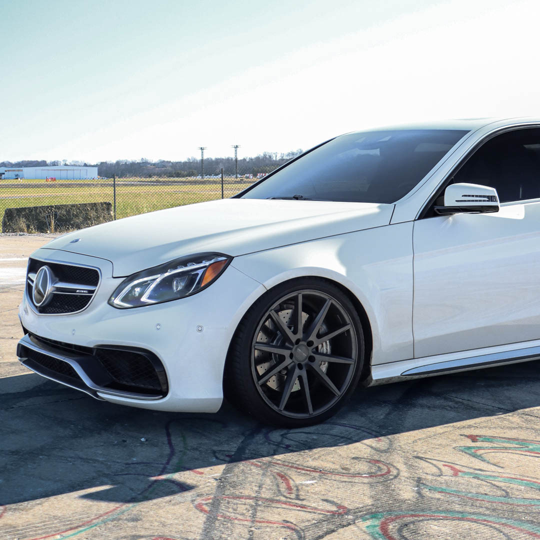 2016 Mercedes Benz E63 S - Overview Photo