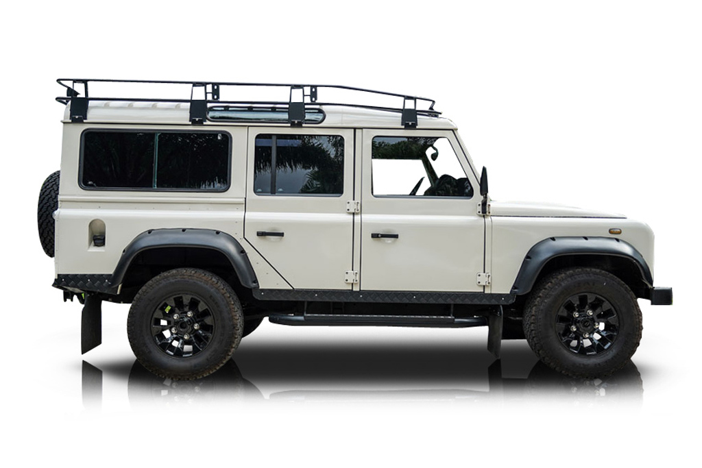 1991 Land Rover  Defender - Passenger side