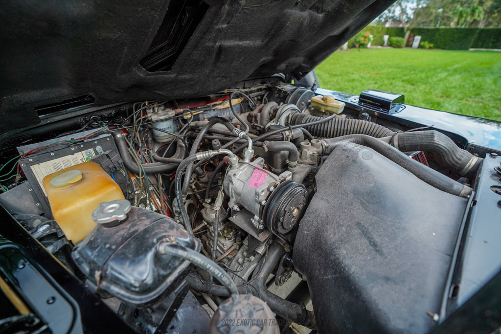 1990 Land Rover  Defender - Engine Photo