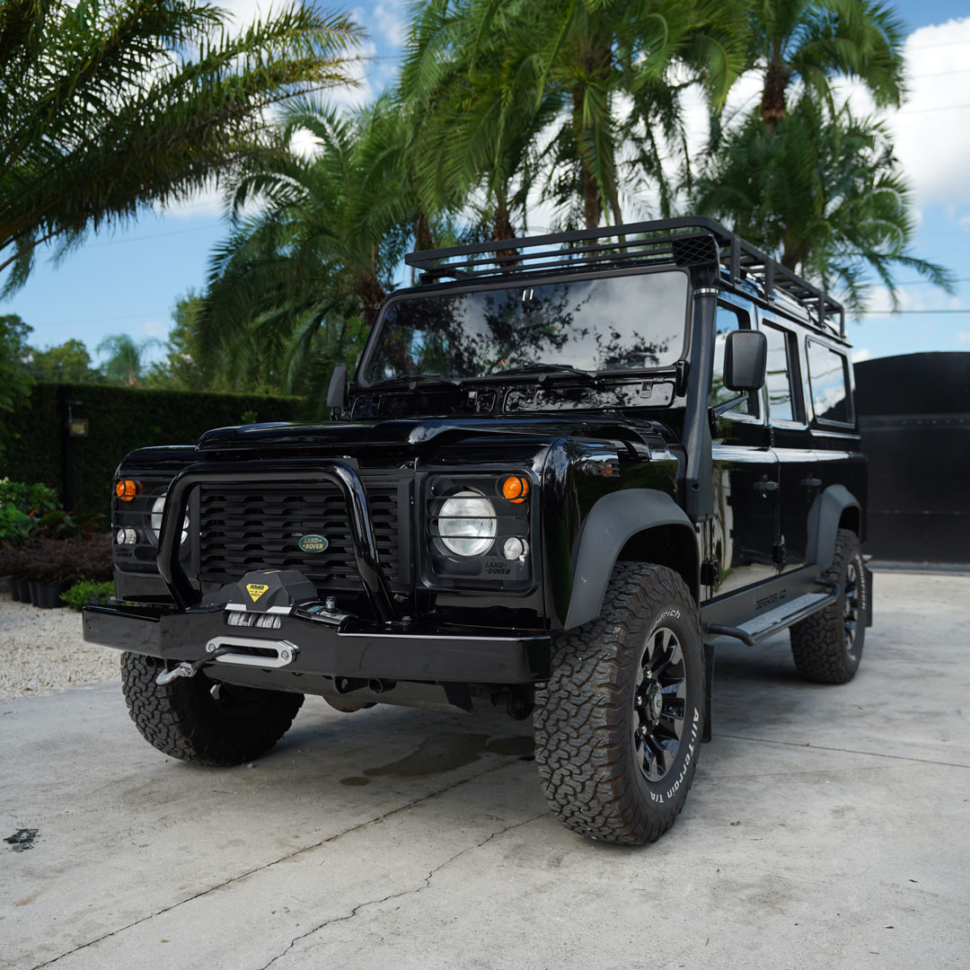 1990 Land Rover  Defender - Overview Photo