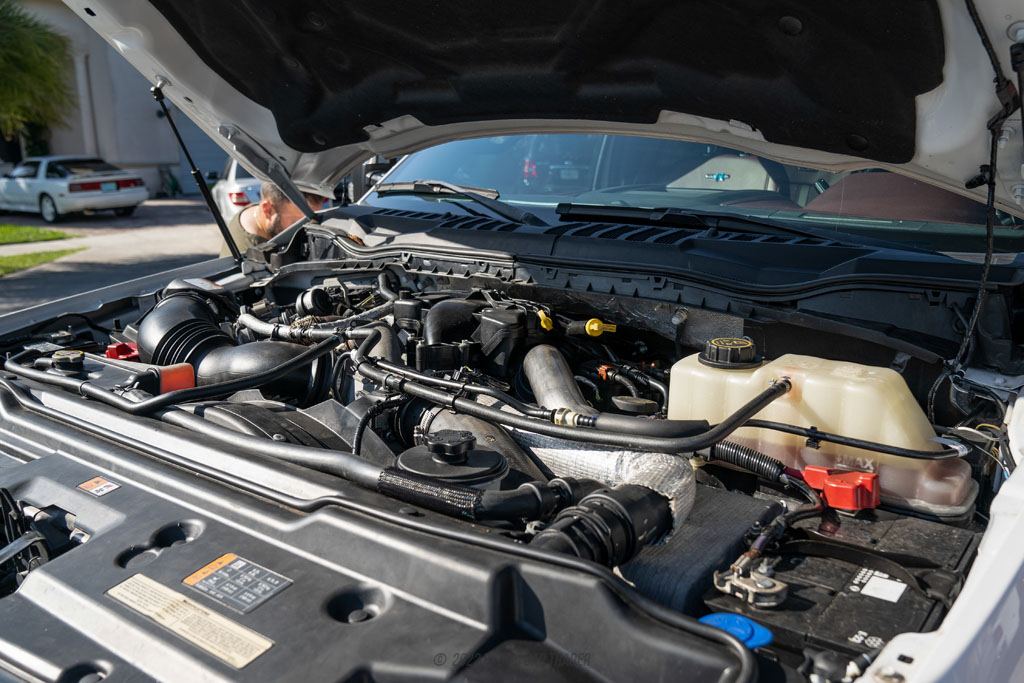 2018 Ford F-450 - Engine Photo