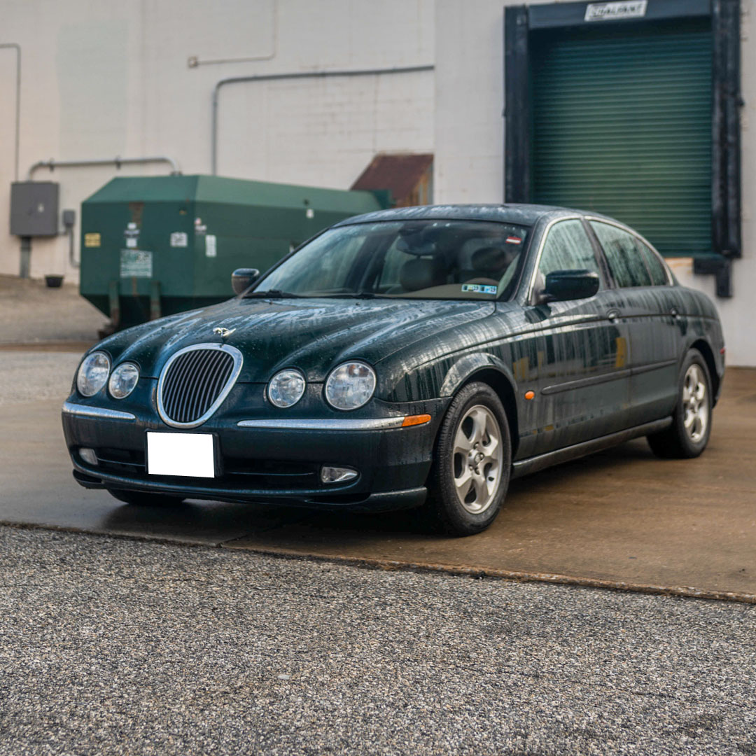 2000 Jaguar S-Type - Overview Photo