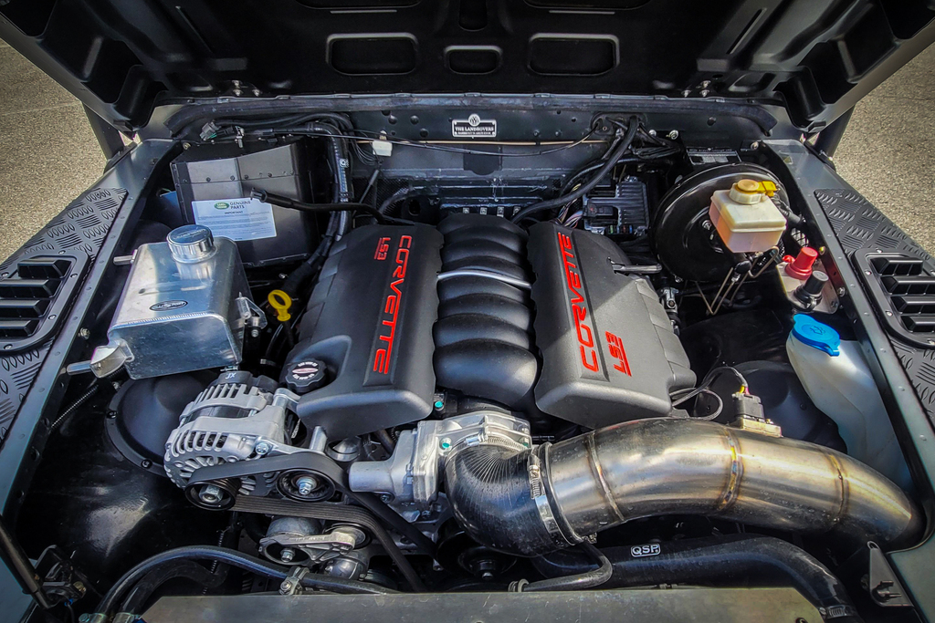 1995 Land Rover Defender - Engine Photo