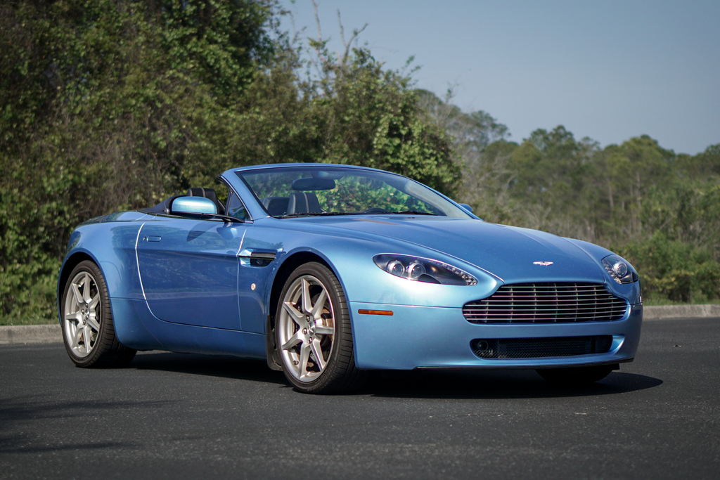 2007 Aston Martin V8 Vantage - Overview Photo