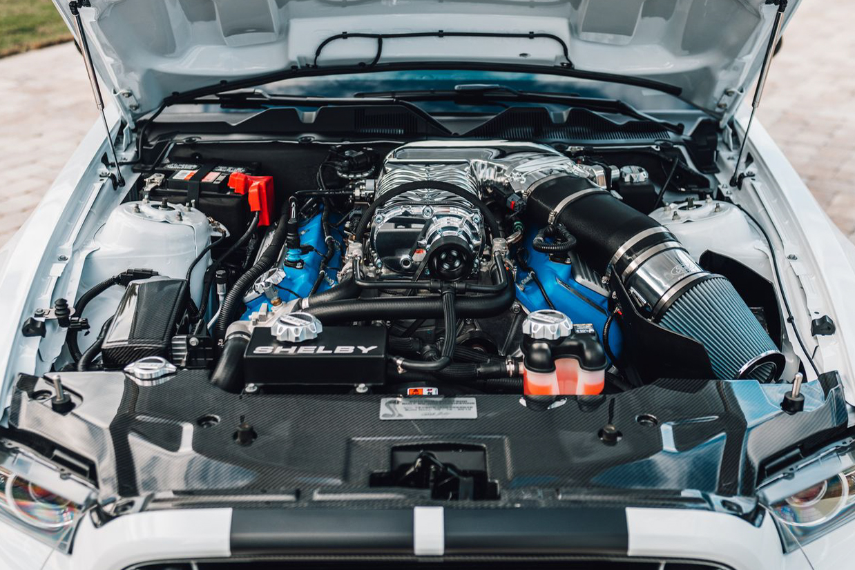 2014 Ford Mustang - Engine Photo
