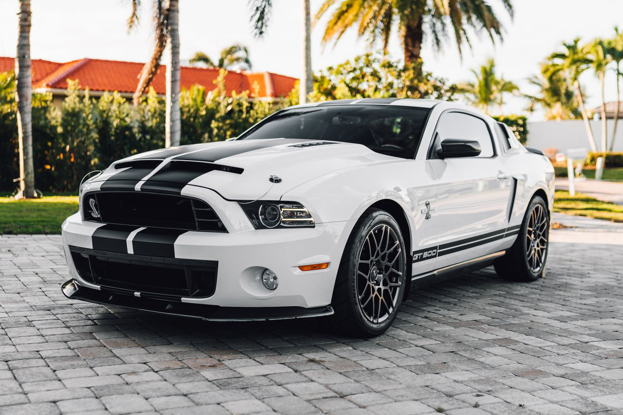 2014 Ford Mustang - Overview Photo