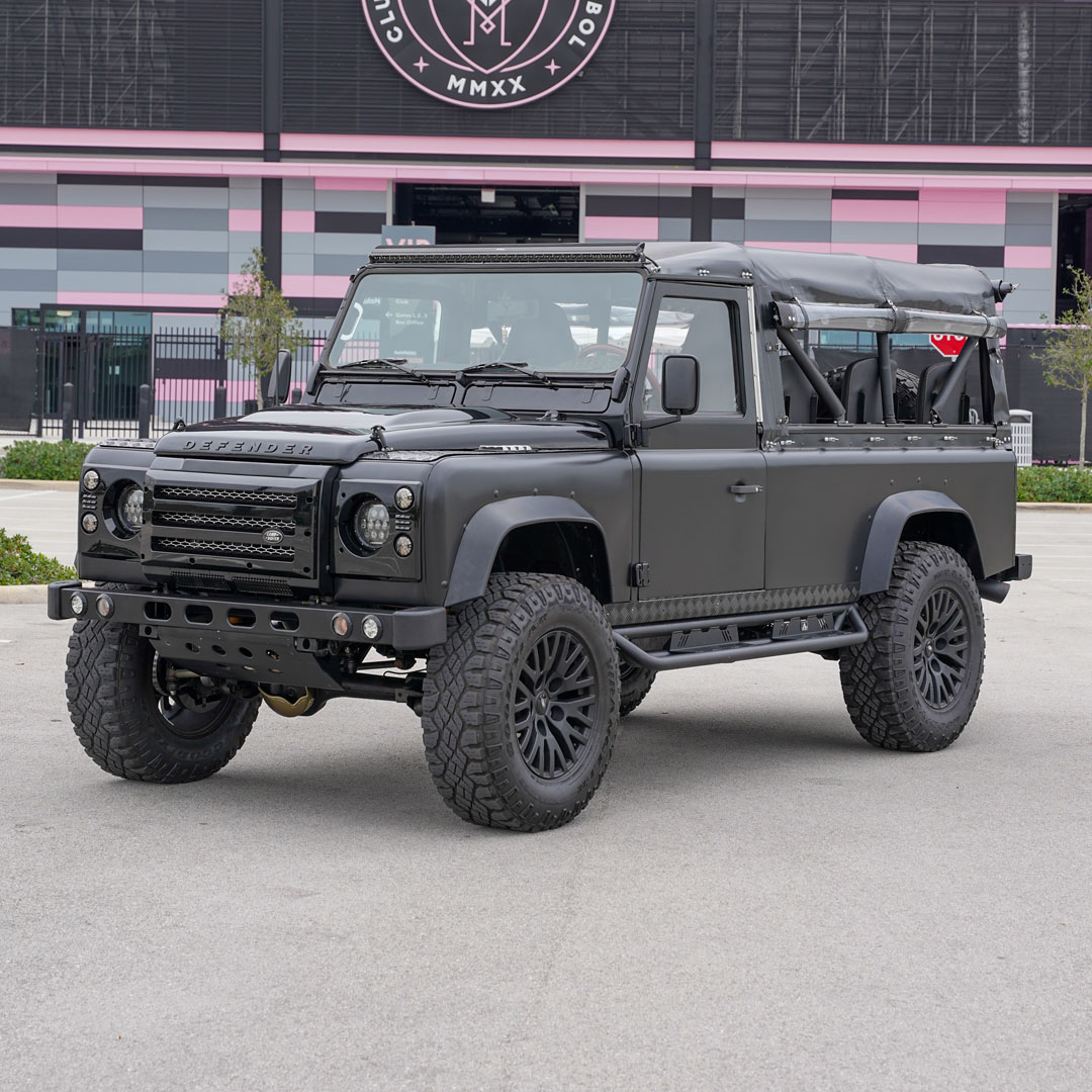 1986 Land Rover Defender 110 - Overview Photo