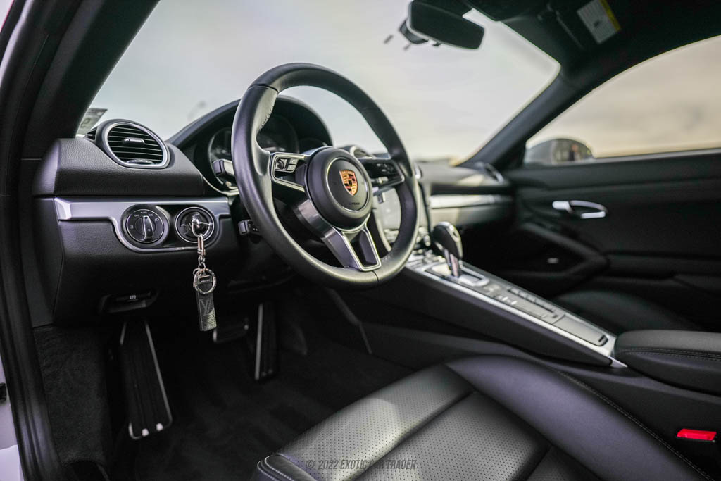 2019 Porsche 718 - Engine Photo
