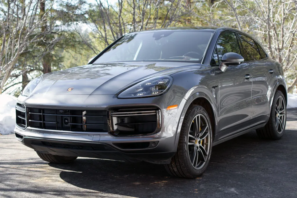 2020 Porsche Cayenne - Overview Photo