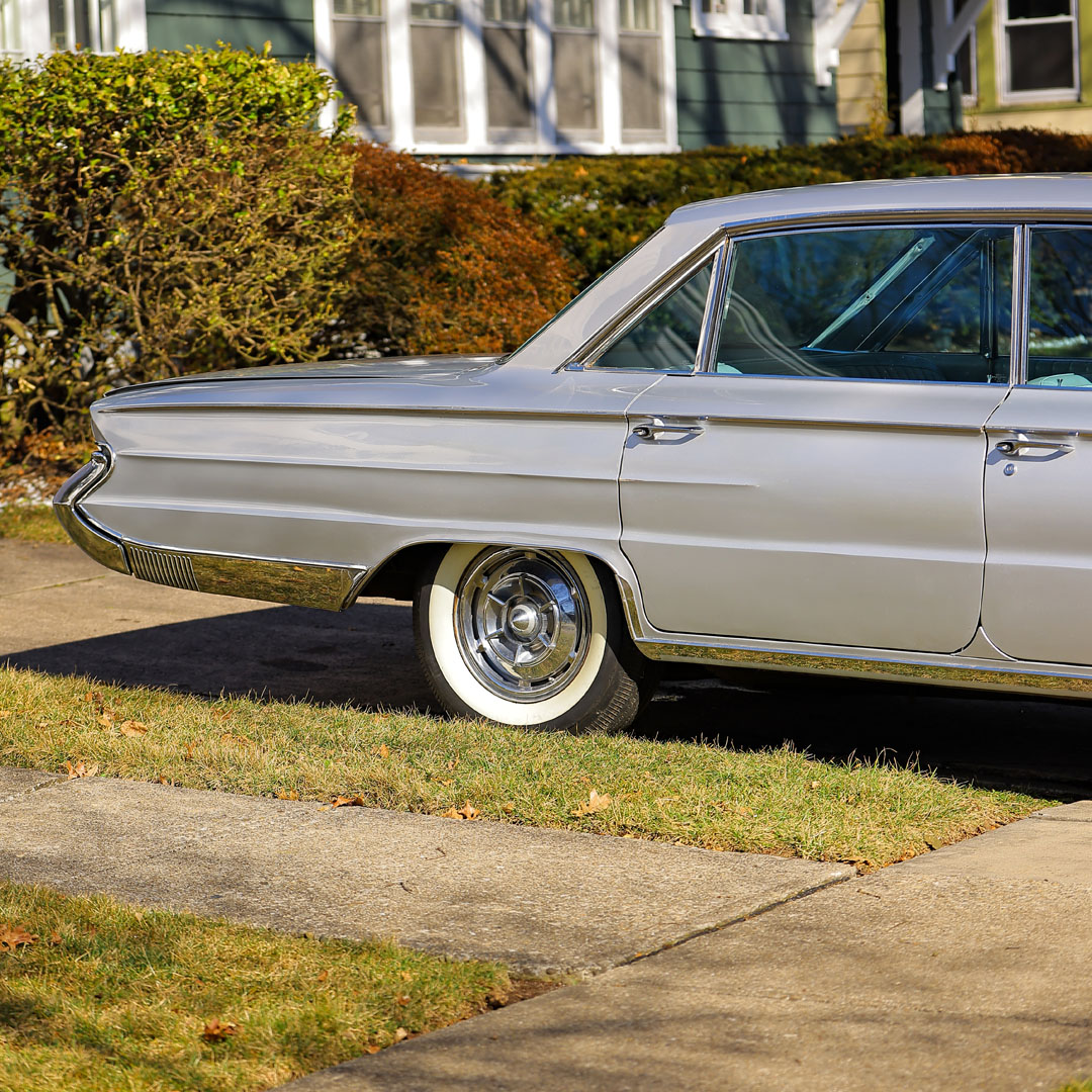 1961 Buick Electra 225 Riviera  - Interior Photo
