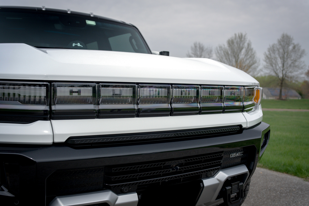 2022 GMC Hummer EV - Engine Photo