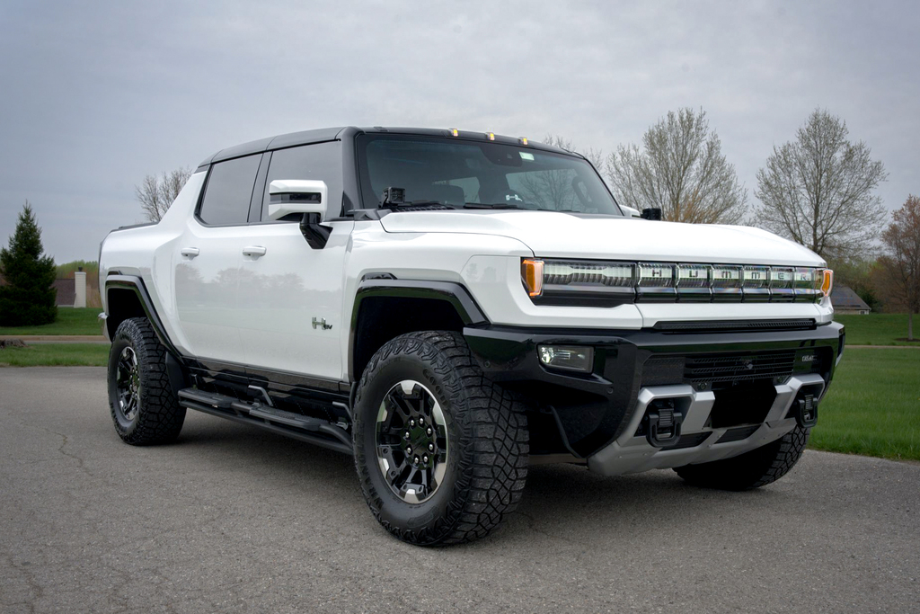 2022 GMC Hummer EV - Overview Photo
