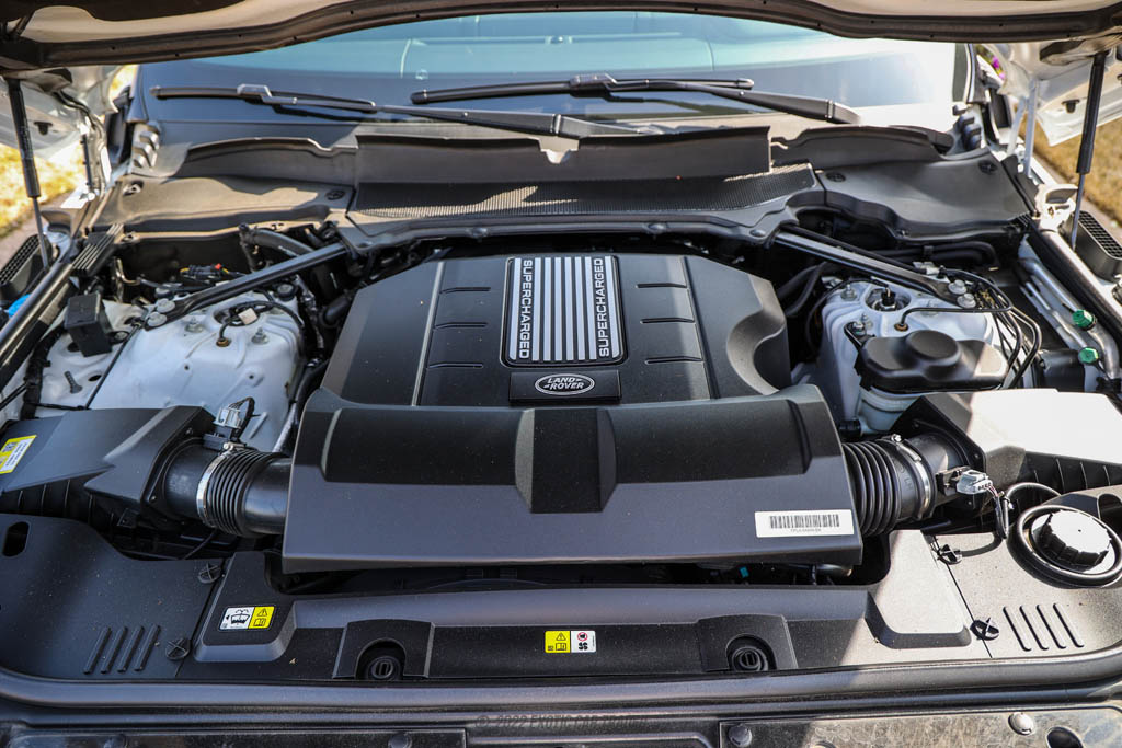 2020 Land Rover Range Rover SV Autobiography Dynamic - Engine Photo