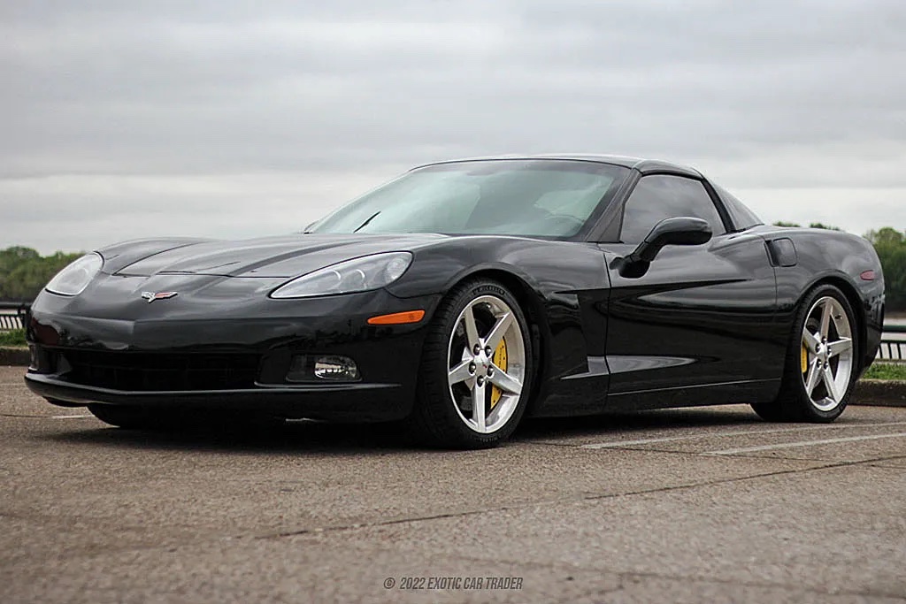 2005 Chevrolet Corvette - Overview Photo