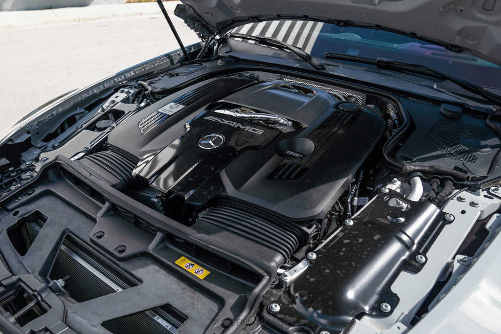 2022 Mercedes-Benz SL63 AMG Roadster - Engine Photo