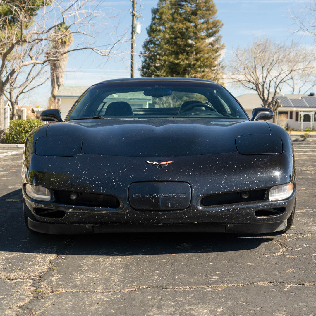 1999 Chevrolet Corvette - Engine Photo