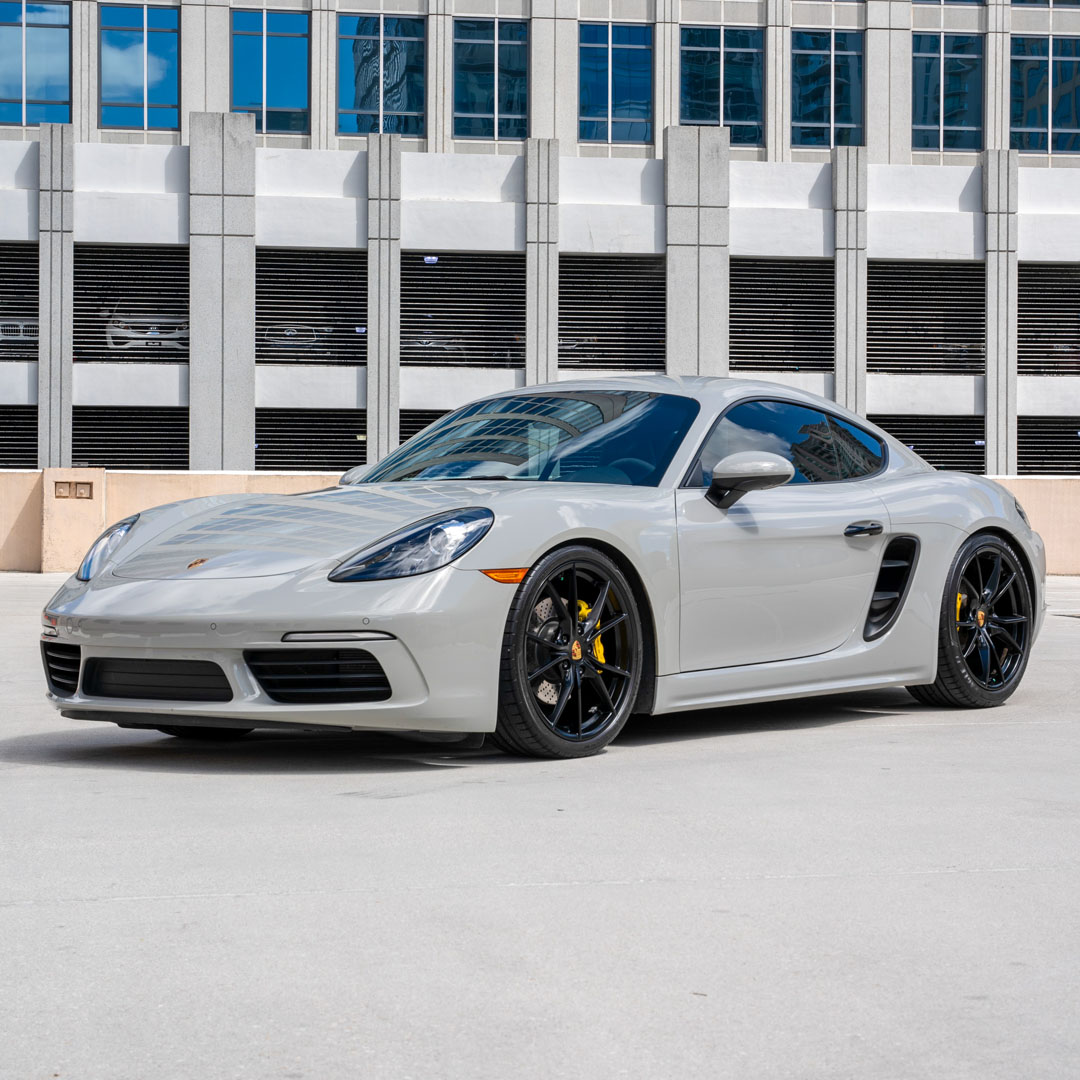 2018 Porsche 718 Cayman - Overview Photo