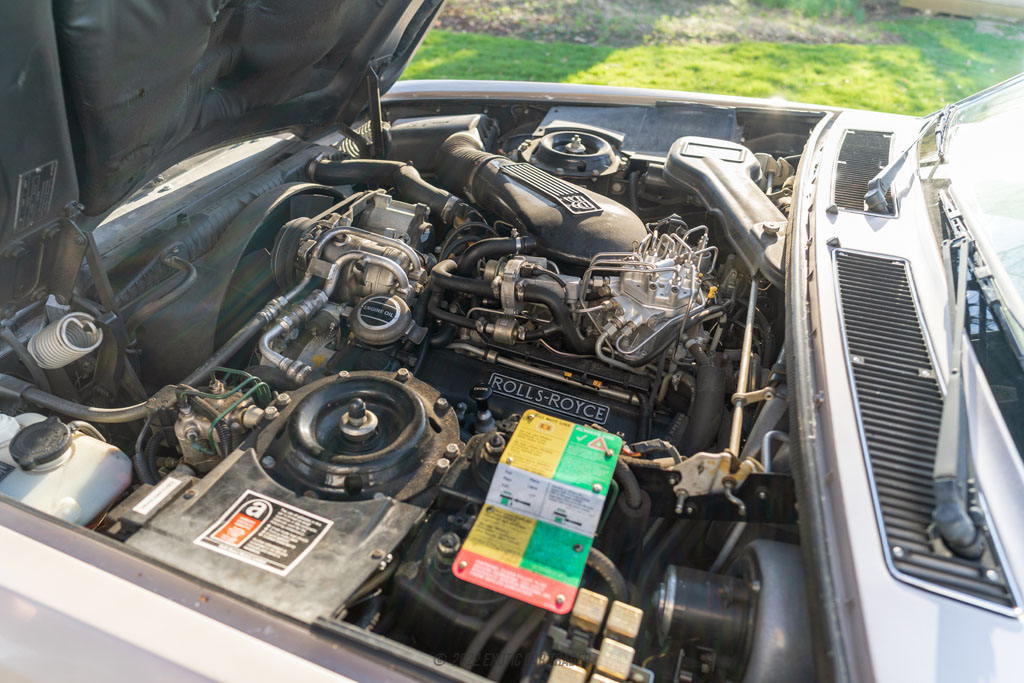 1989 Rolls Royce Silver Spirit - Engine Photo